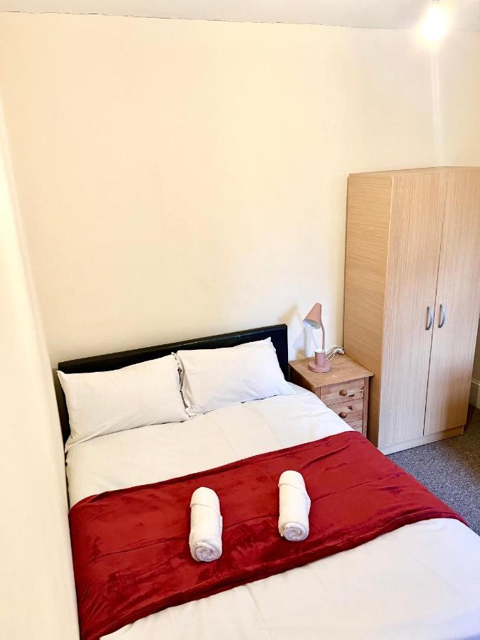 Aldgate Holiday Rooms London Exterior foto