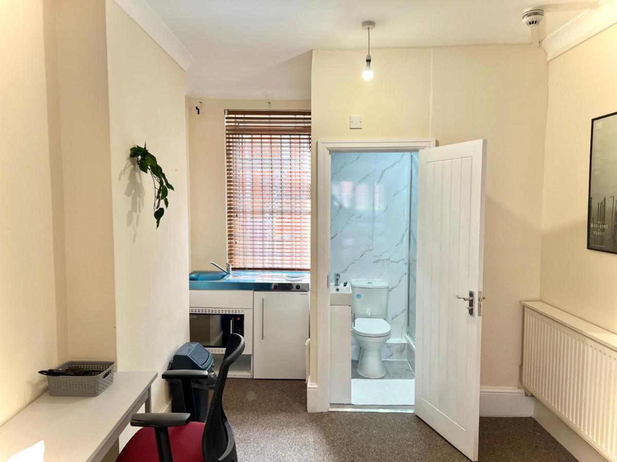 Aldgate Holiday Rooms London Exterior foto